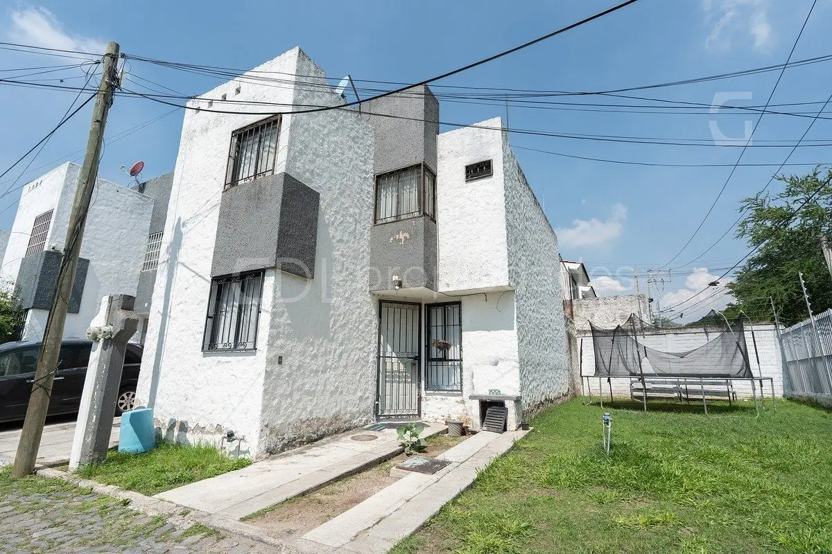 Santa Ana Tepetitlán Casa en Venta