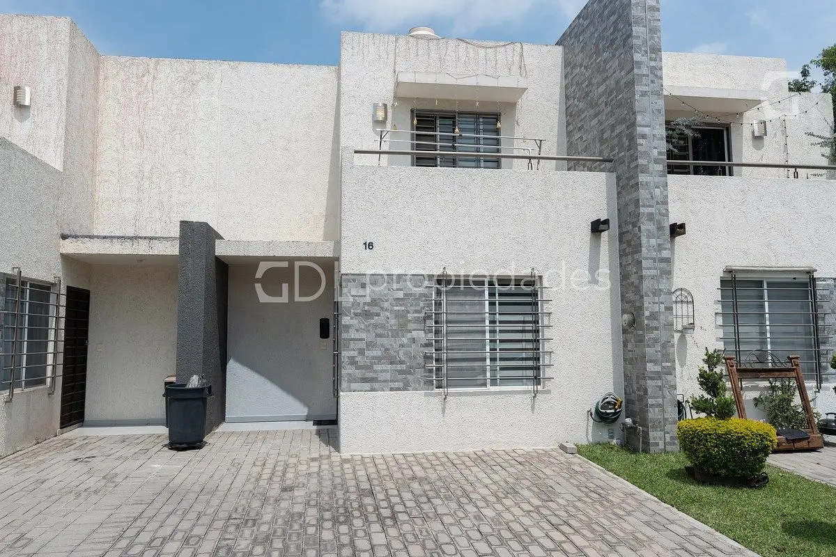 Alviento Residencial Casa Dentro de Fraccionamiento en Venta — foto 5