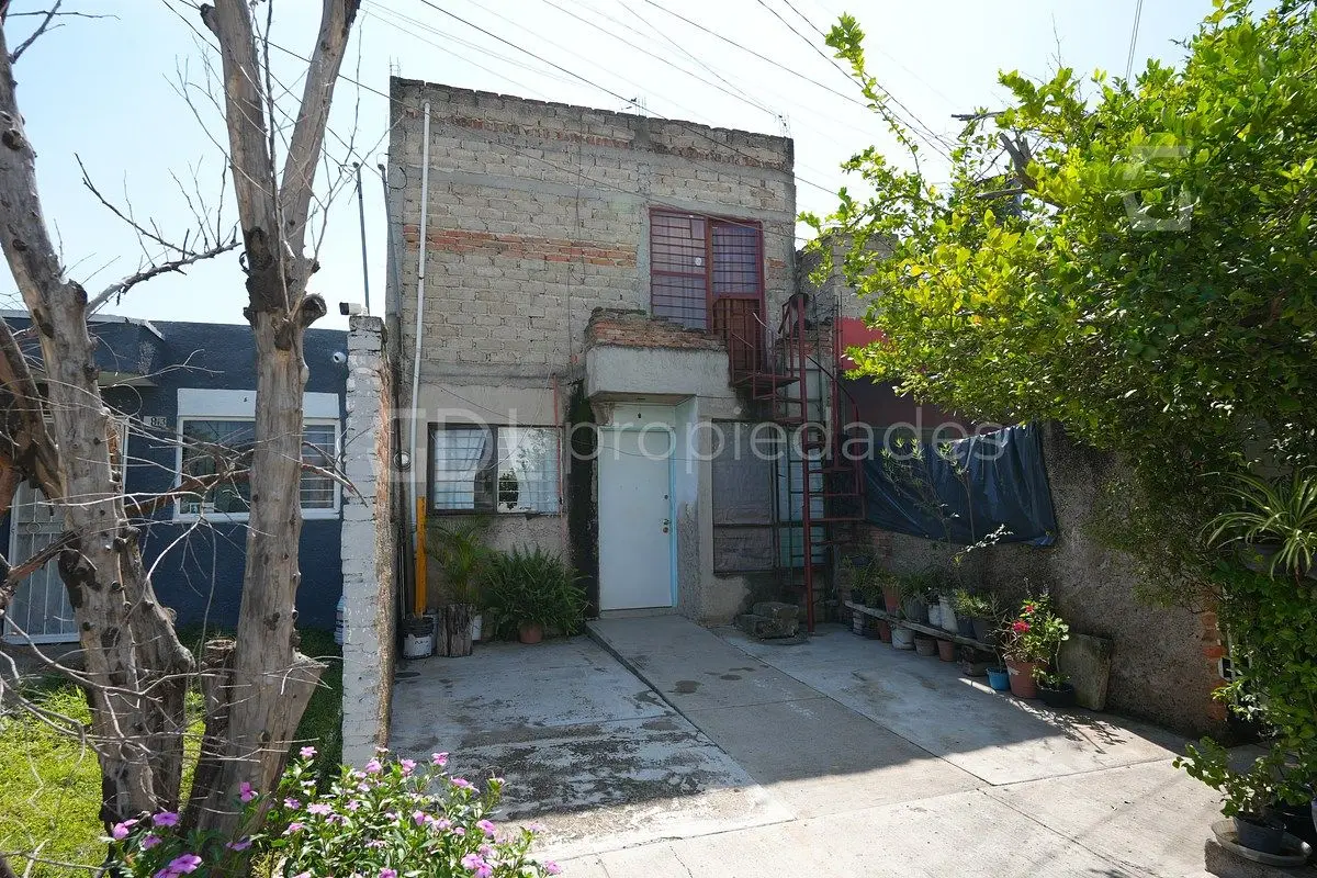 Parques de Santa María Casa Dentro de Coto en Venta