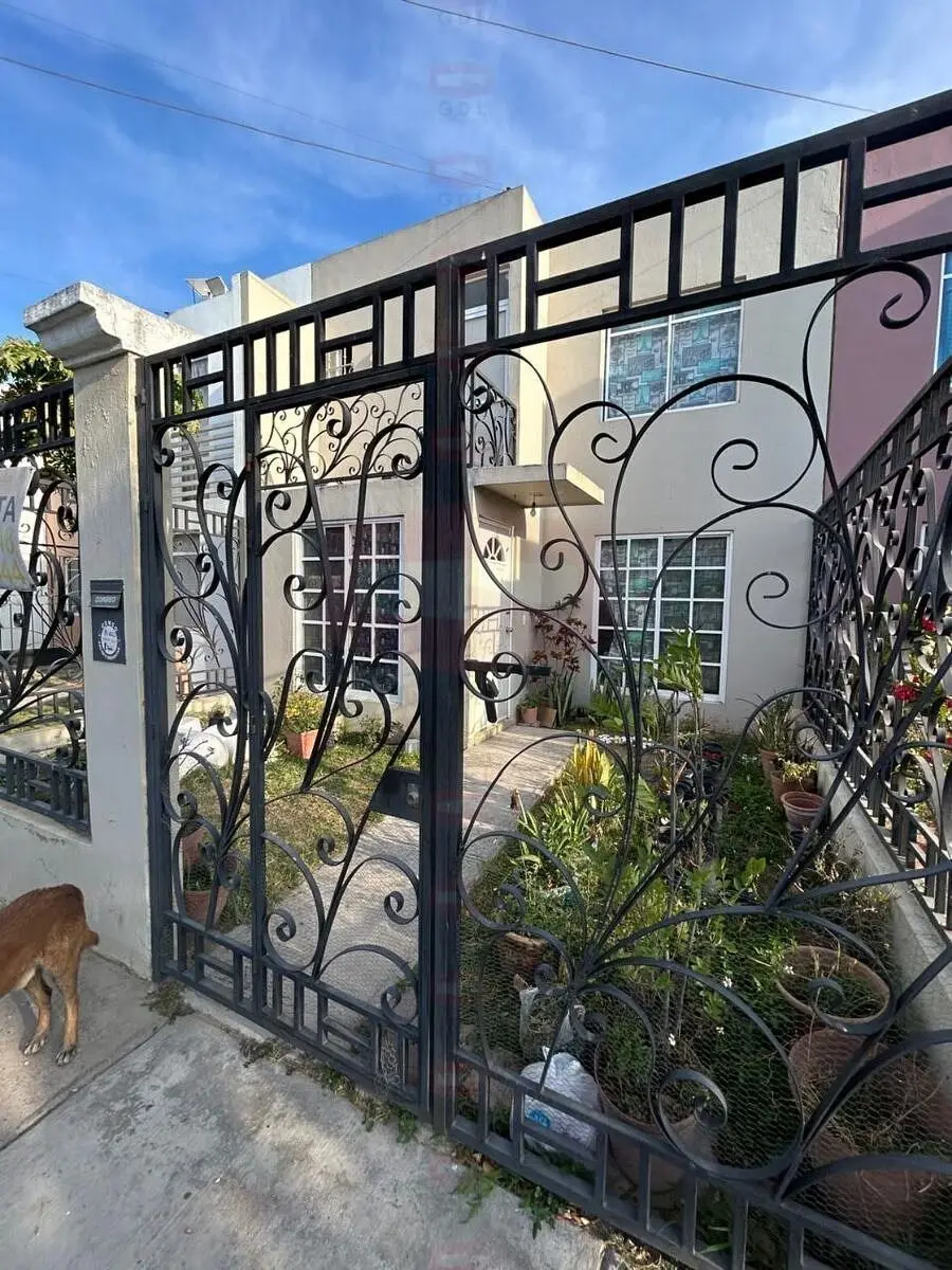 Los Telares Tesistan Casa Amplia en Venta