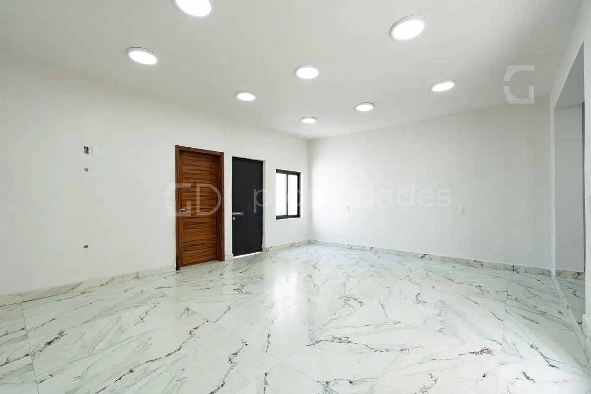 Lomas del Paraíso Casa en Venta — foto 3