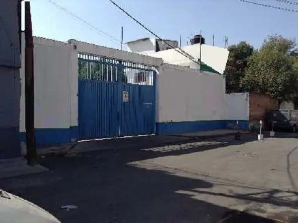 Nave industrial con oficinas en Venta. — foto 2