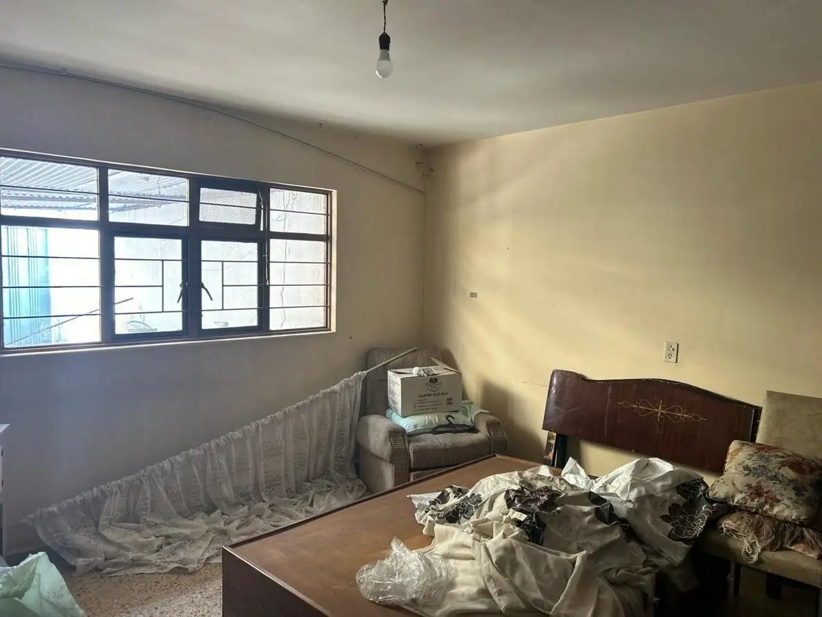 Casa en venta con tres departamentos — foto 7