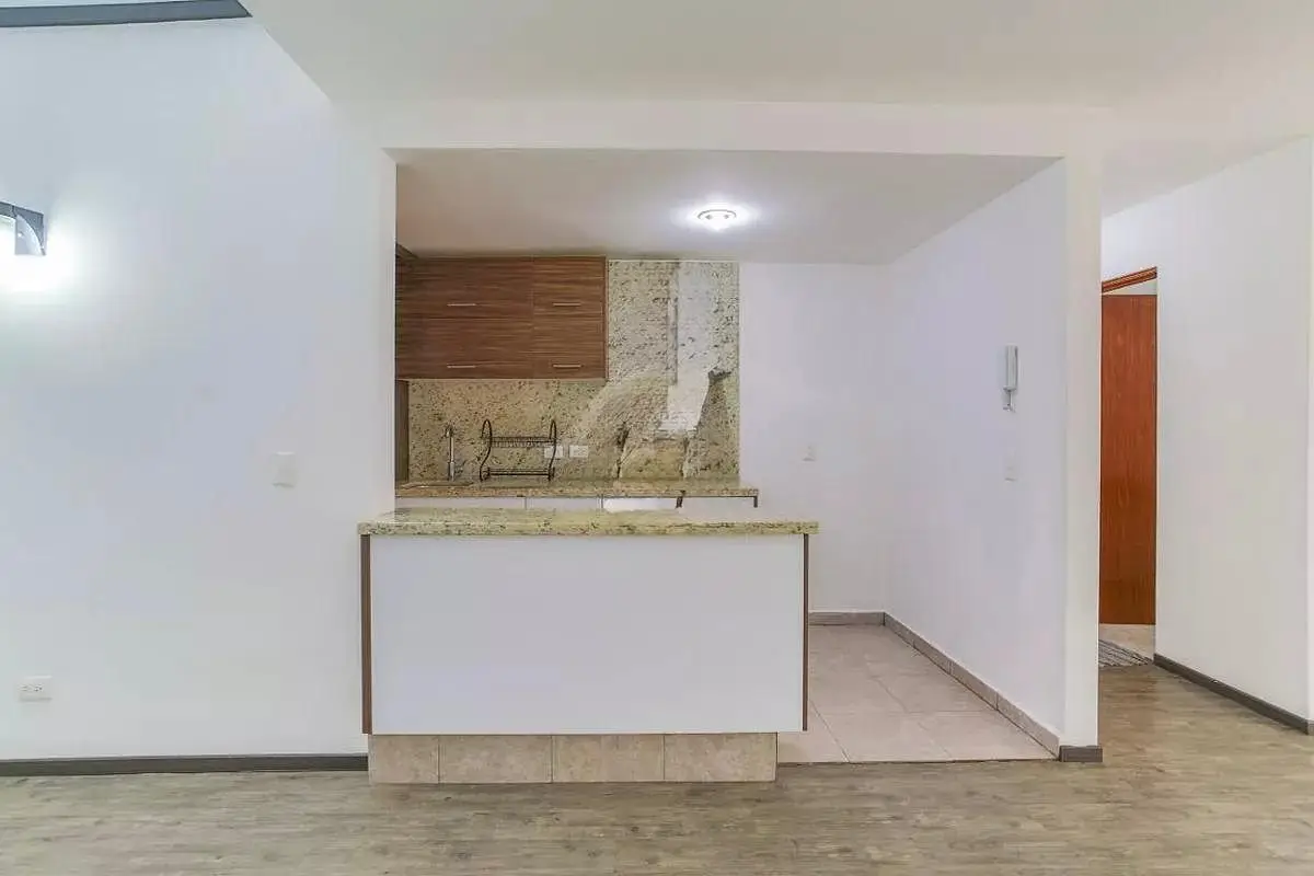 departamento en coyoacan, 125m2, 3 rec, family 1 baño 1 auto terraza comun — foto 3