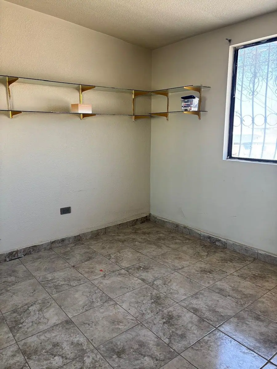 Bodega en Renta Blvd.cucapah — foto 4