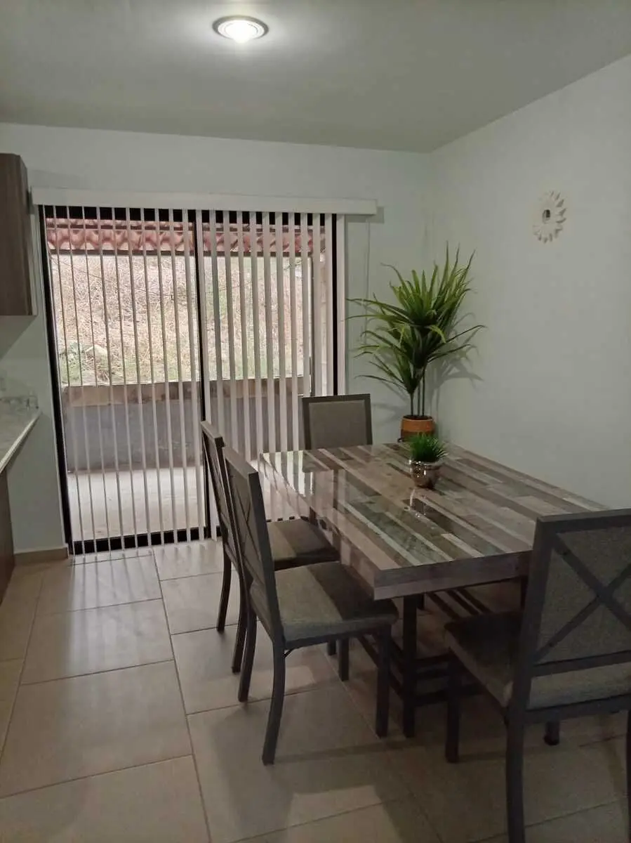 Casa en renta amueblada — foto 5
