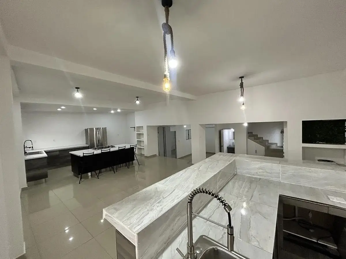 Casa en Venta 3ra Seccion — foto 4
