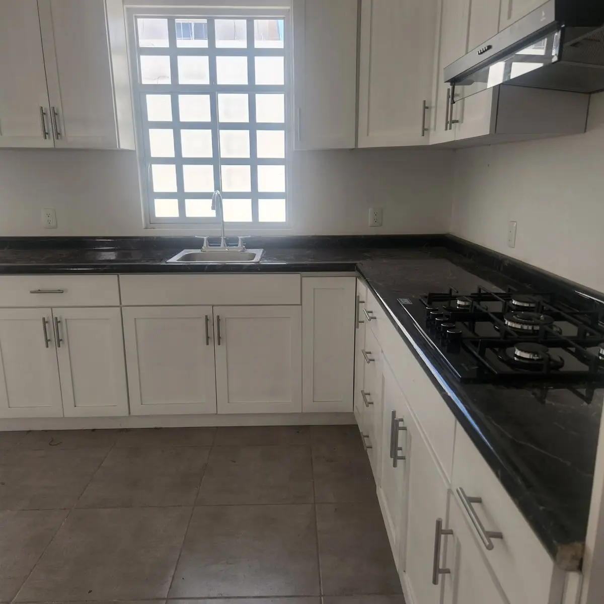 Casa en Alquiler — foto 4