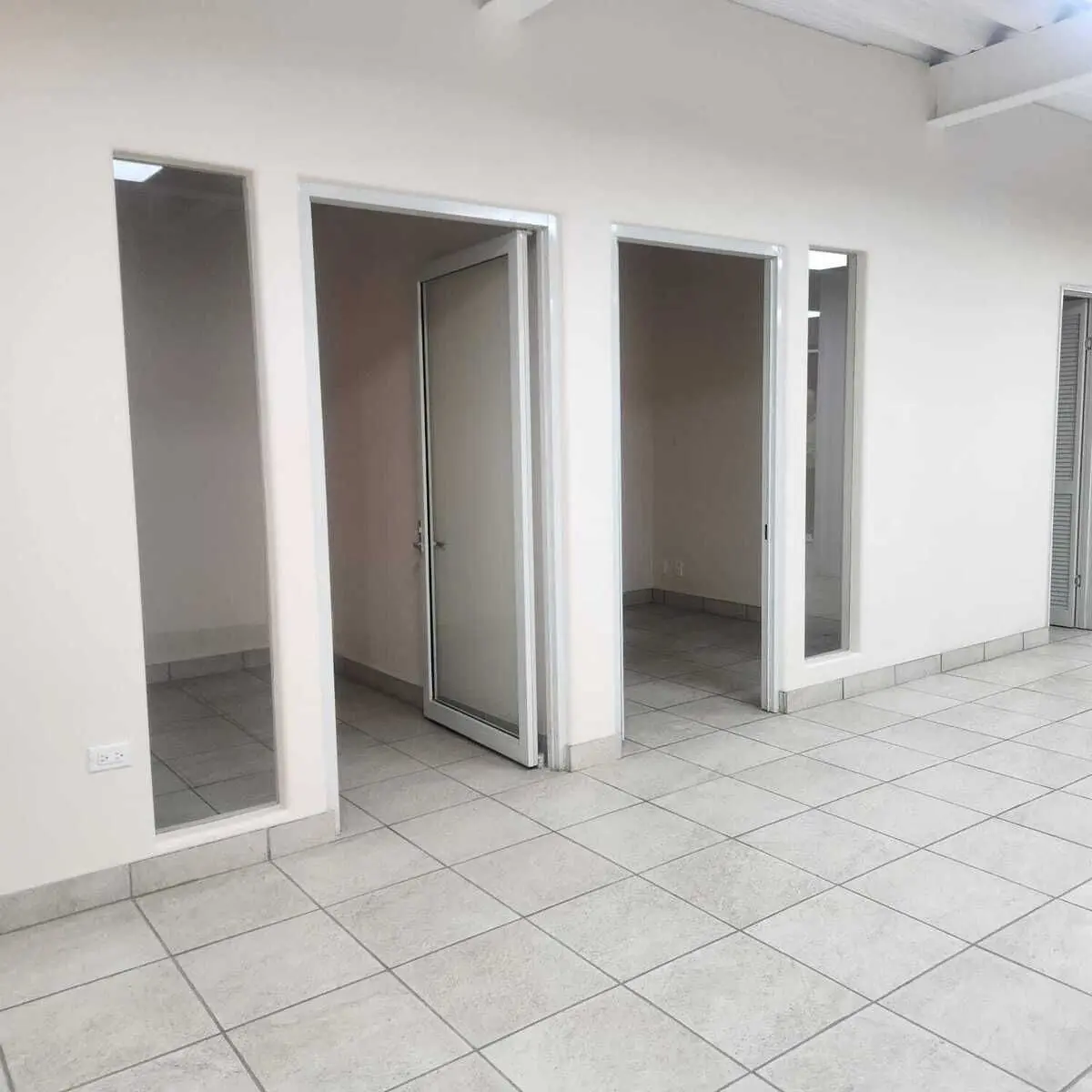 Local Comercial en Segundo Nivel — foto 6