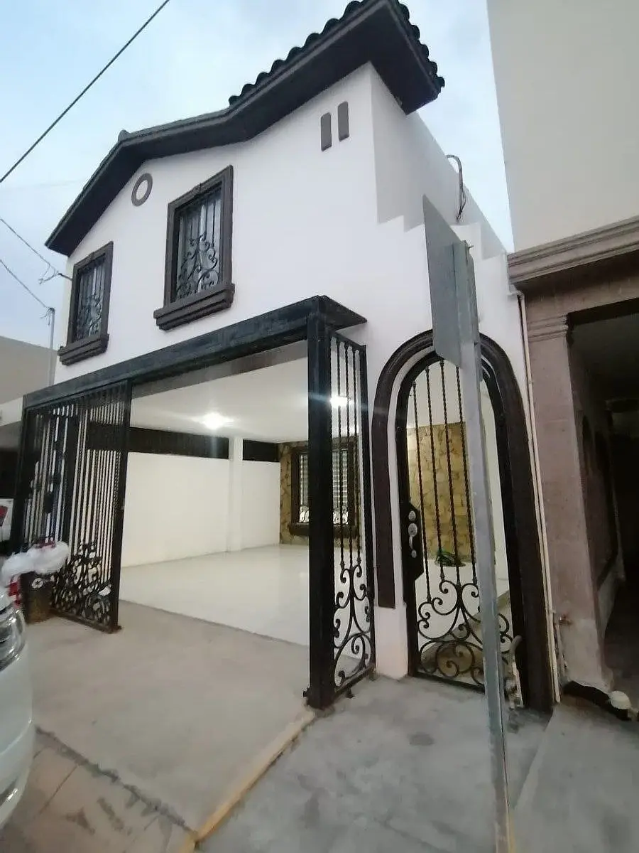 Casa en renta amueblada en Escobedo