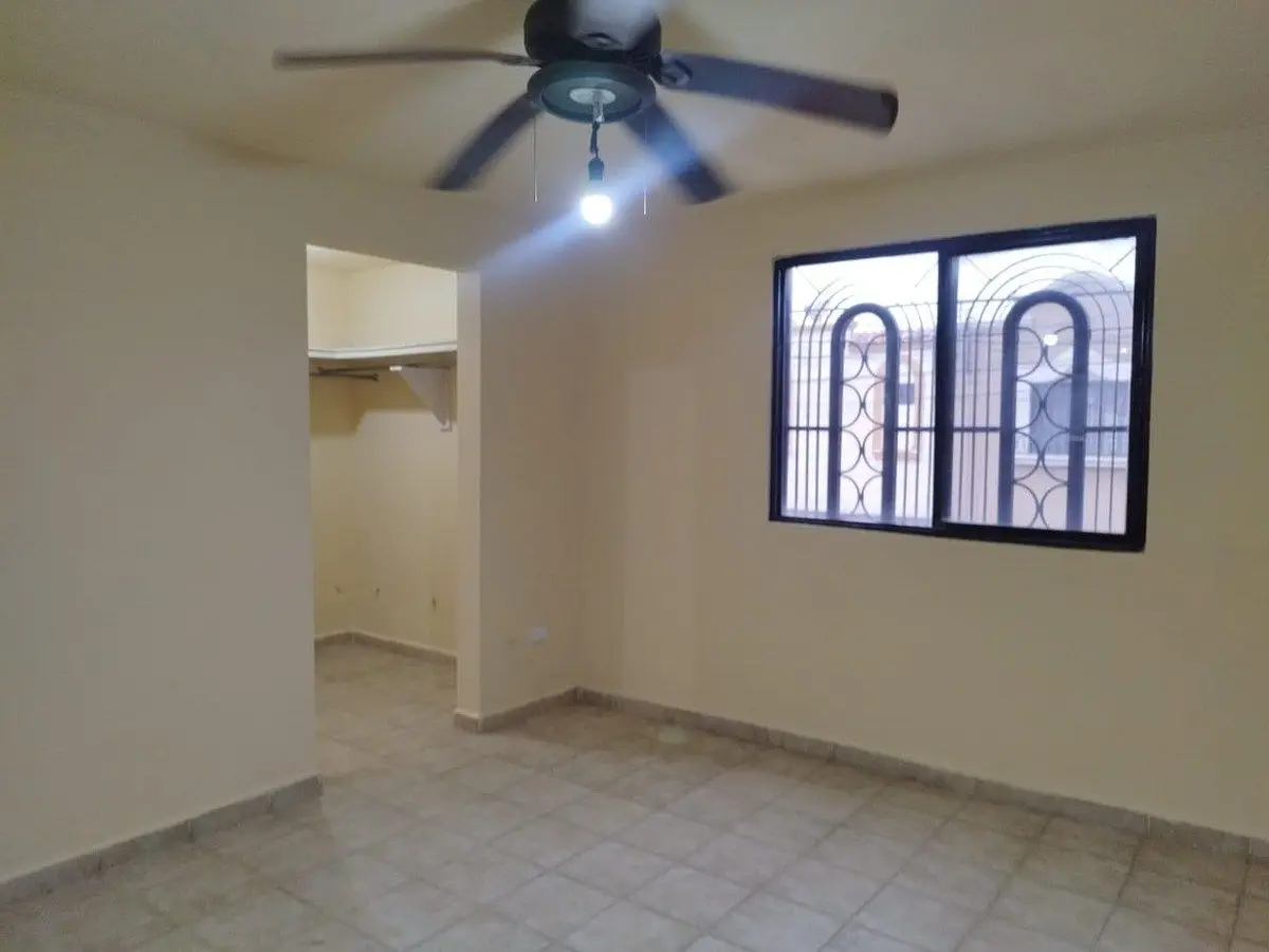 Casa en renta en Escobedo — foto 2