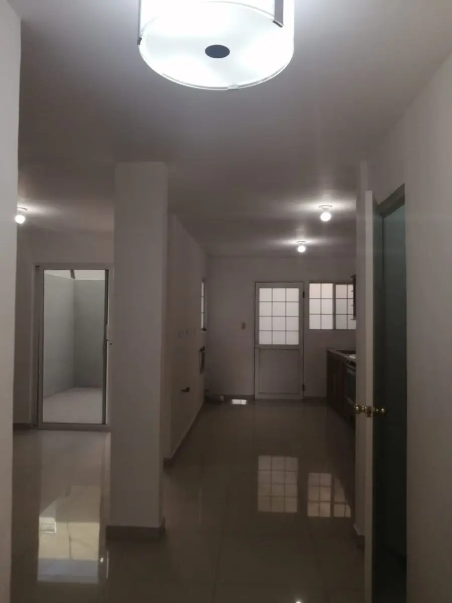 Casa en Renta en Escobedo — foto 4