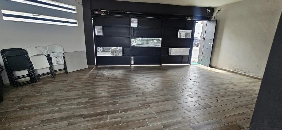 Casa en Renta en esquina y terreno excedente — foto 4