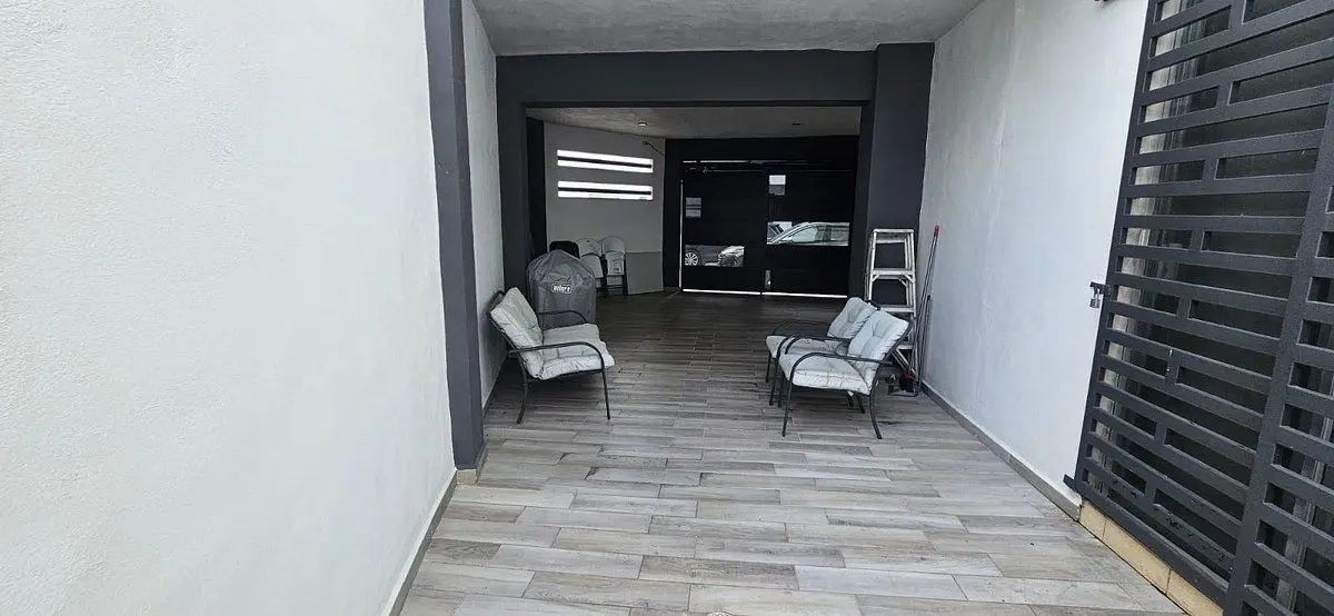Casa en Renta en esquina y terreno excedente — foto 5
