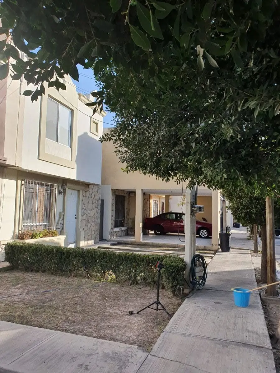 Casa en renta en Puerta del norte amueblada — foto 2