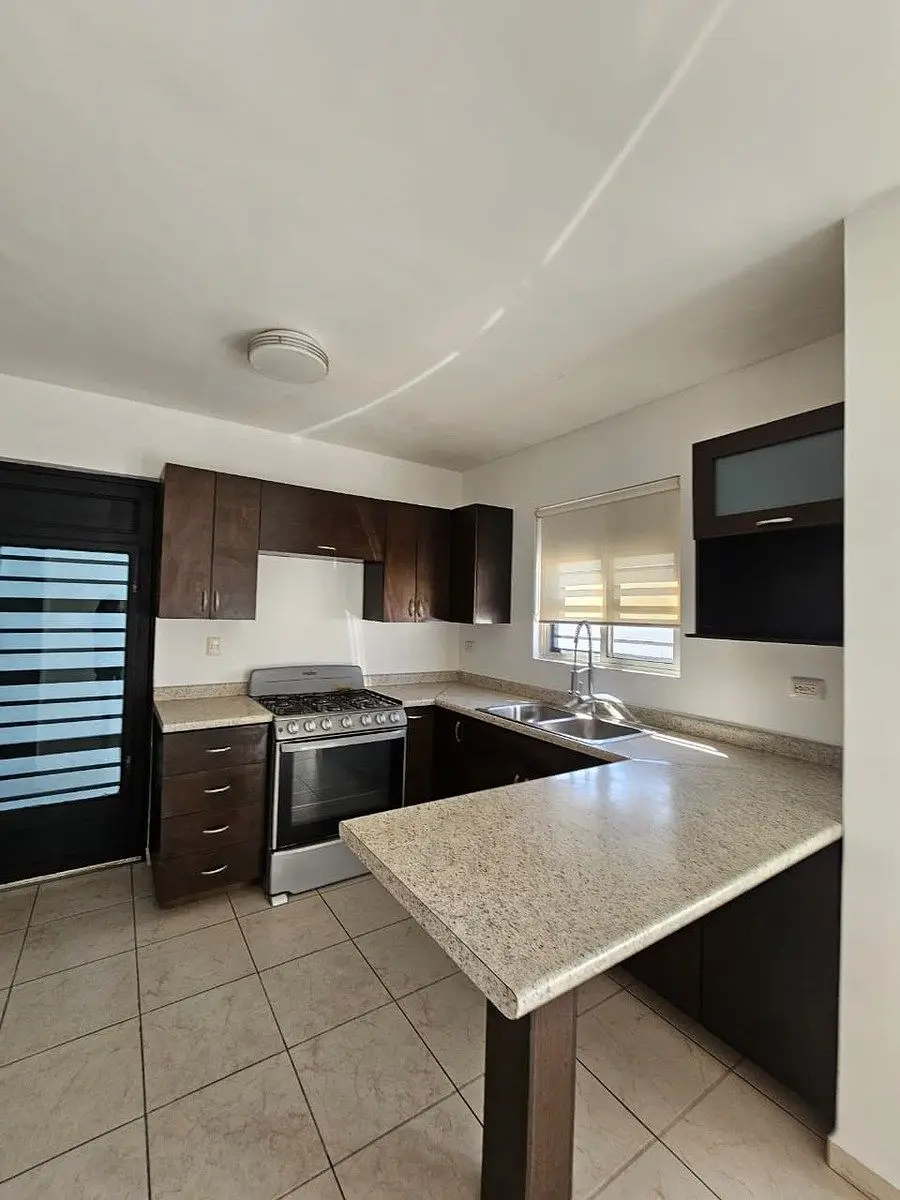 Casa en renta enLomas de García — foto 3