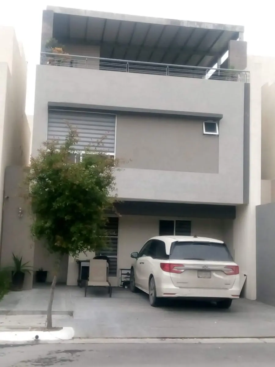 Casa en Venta en Apodaca — foto 2