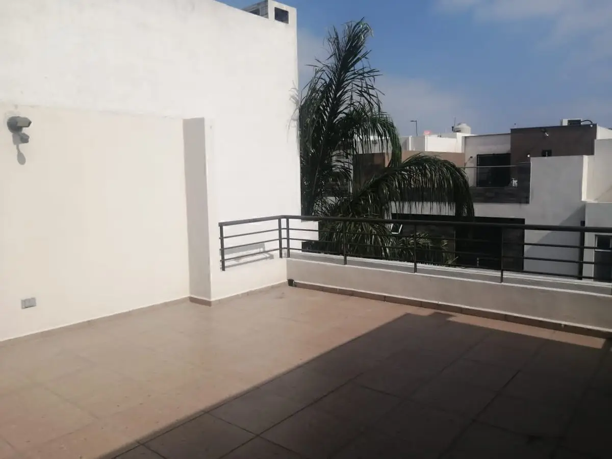 Casa en Venta en Cerradas de Anahuac — foto 4