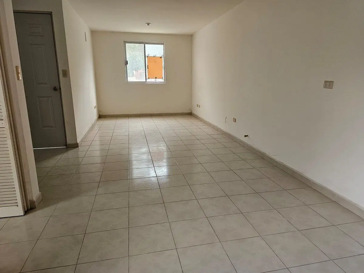 Casa en venta en mitras poniente — foto 3