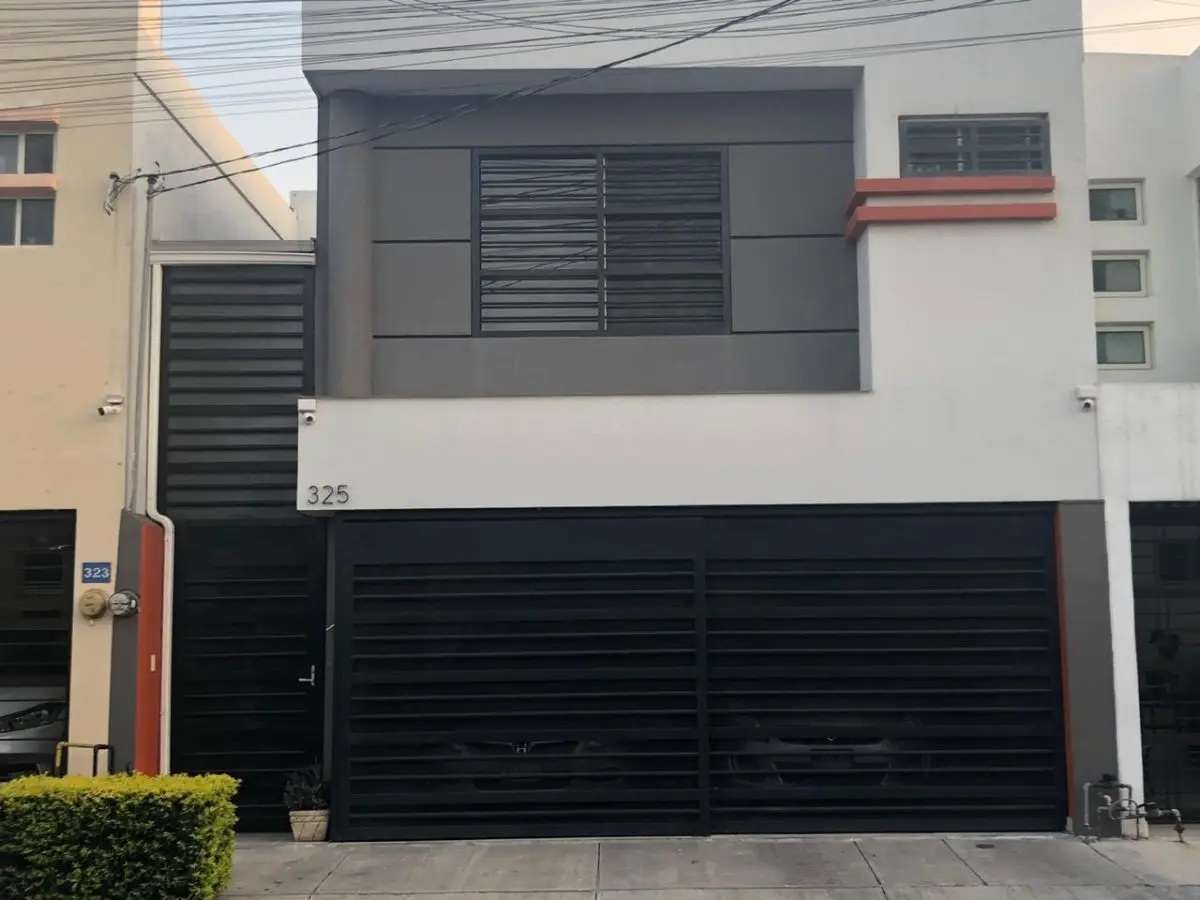 Casa en Venta en Portal del Roble