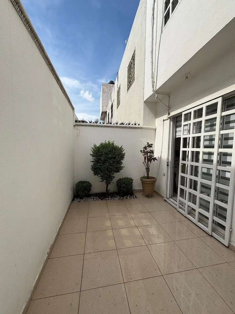 Casa amueblada en Villas de Anáhuac sector Alpes — foto 2
