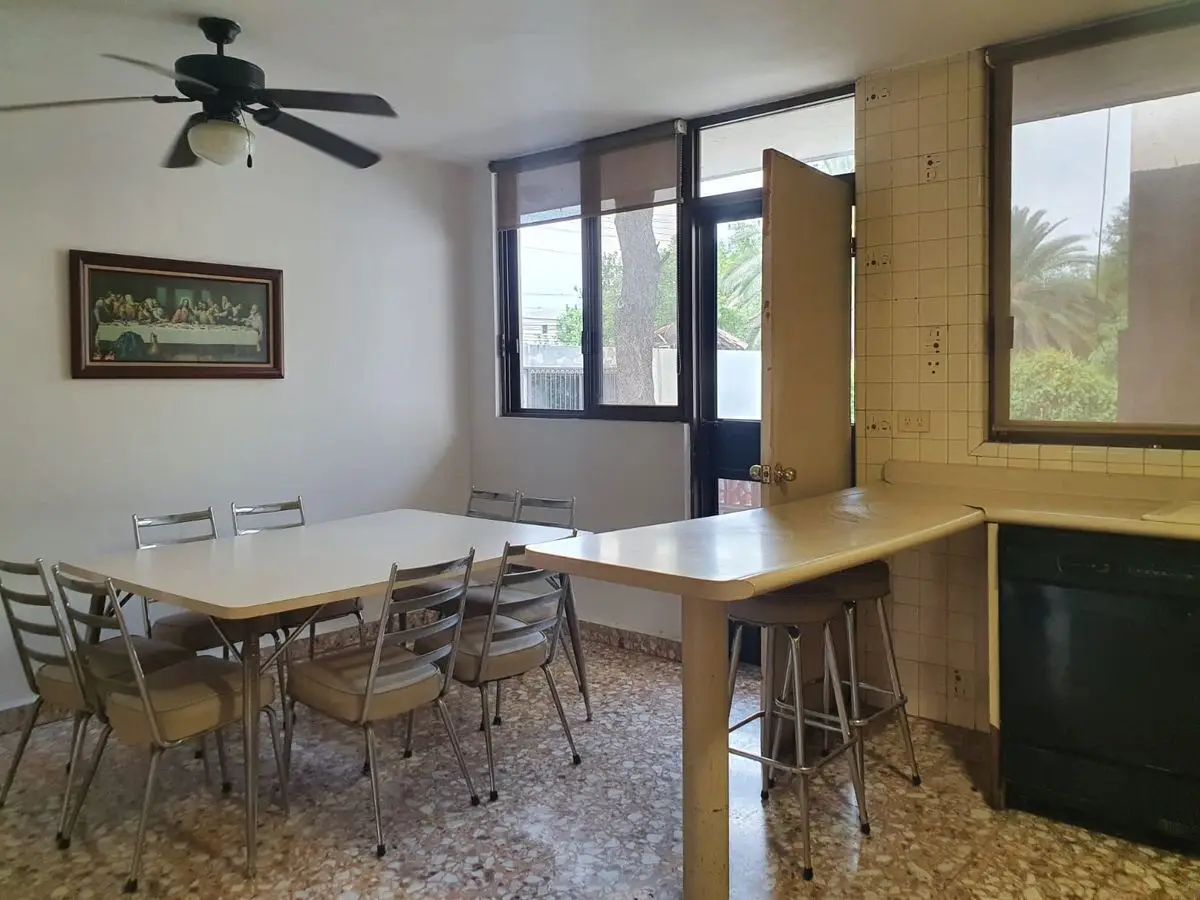 Casa ideal para vivir , oficinas, academia, consultorios — foto 6