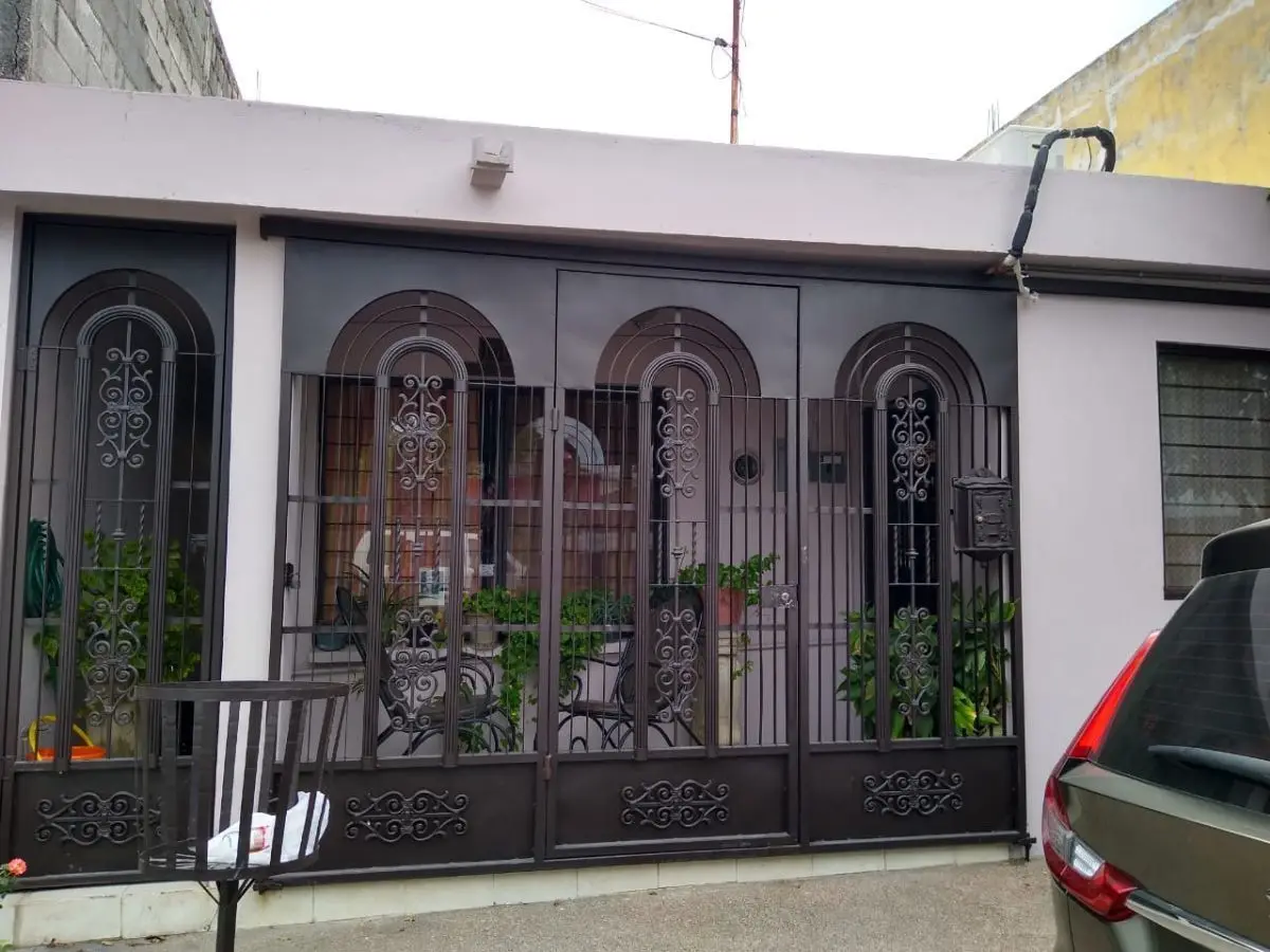 Casa Venta las Puentes 8° Sector, San Nicolás