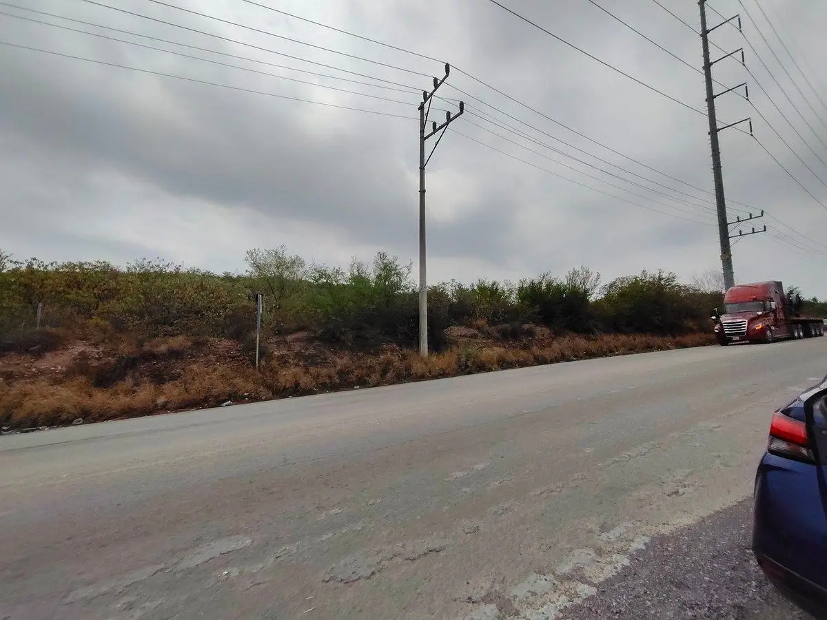 Terreno comercial en Pesquería — foto 3