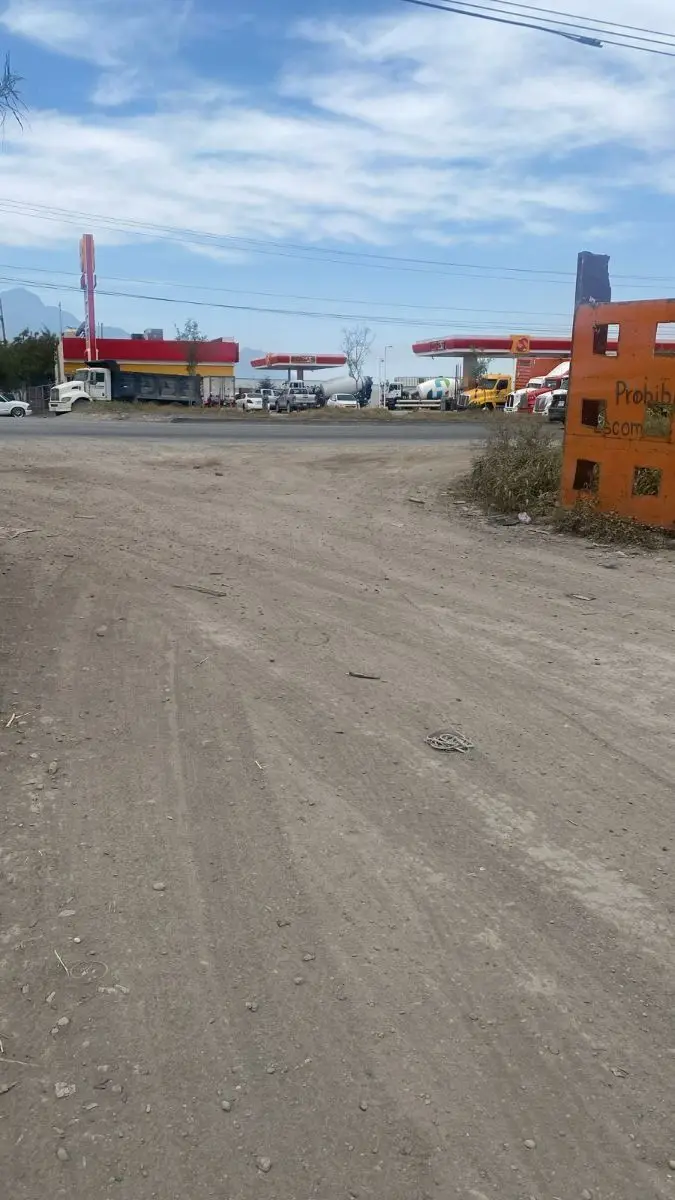 Terreno sobre Carretera Colombia — foto 5