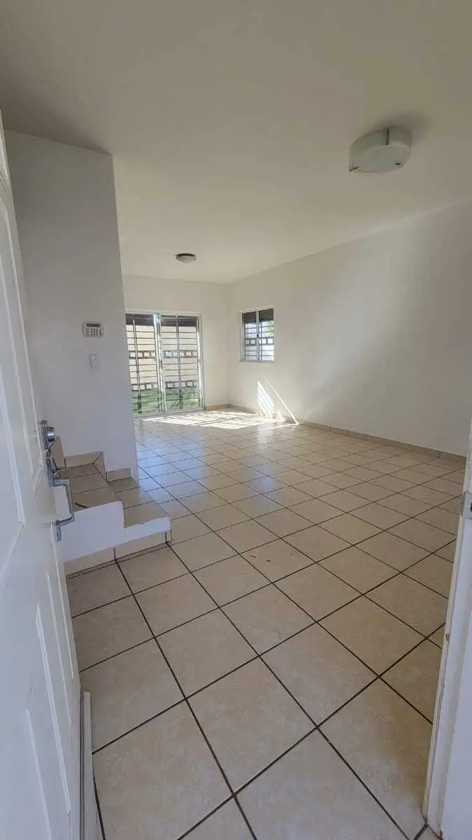 Venta de casa de 3 recamaras, 200m2 T. en Zona Costa de Playas de Tijuana — foto 3