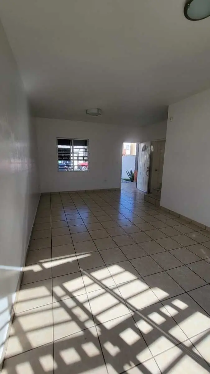 Venta de casa de 3 recamaras, 200m2 T. en Zona Costa de Playas de Tijuana — foto 8