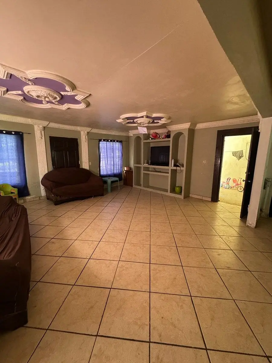 Casa Multifamiliar. 3 Propiedades en 1 — foto 4