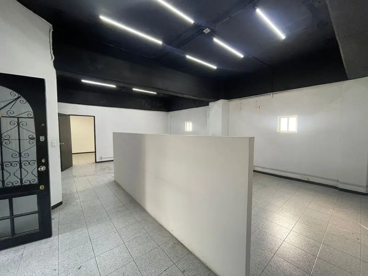 Local en Venta en Plaza Comercial Izazaga — foto 3