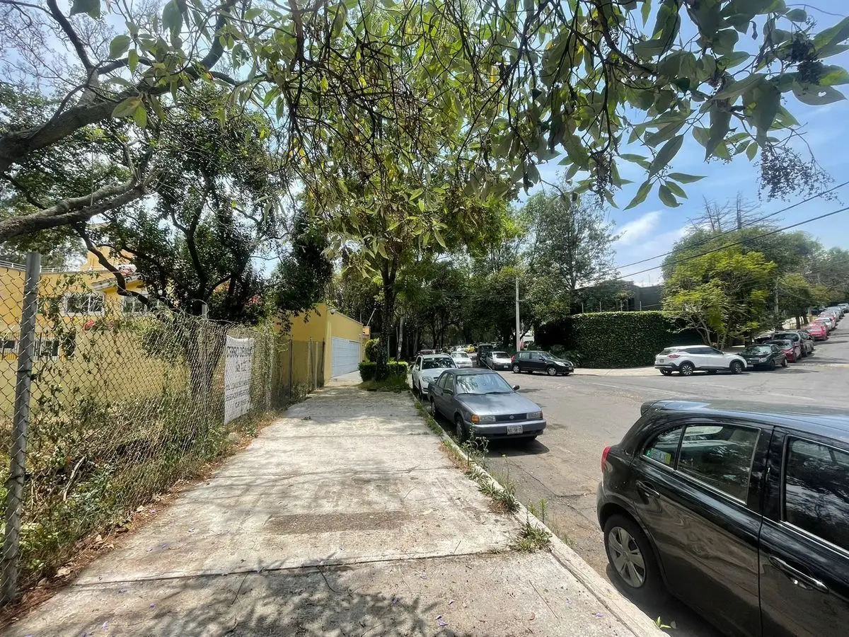 Terreno en Venta en Lomas de Chapultepec