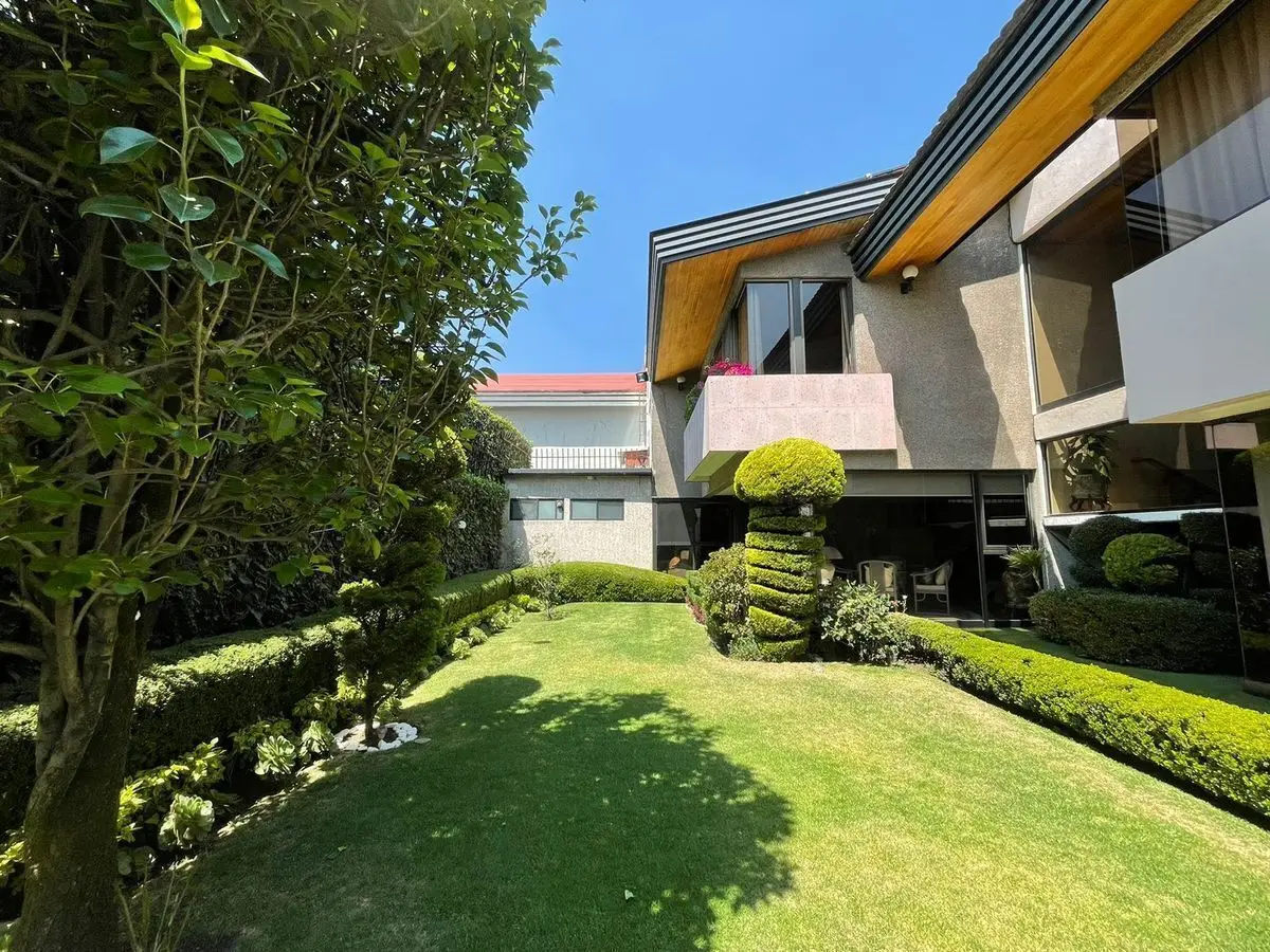 Casa en Venta en Bosques de las Lomas
