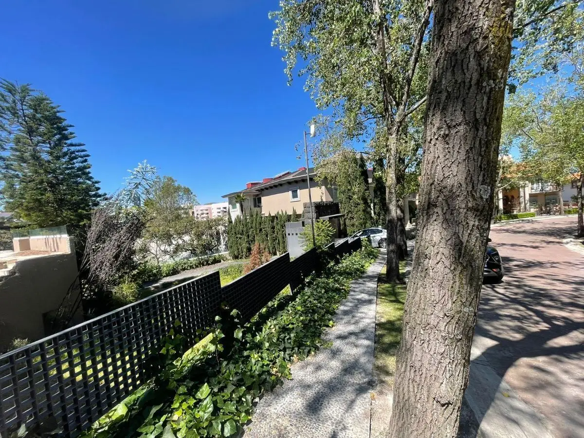 Terreno en Venta en Residencial la Punta Bosques de las Lomas — foto 2