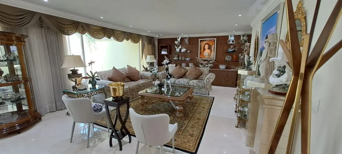 Casa en Venta en Bosques de las Lomas — foto 4