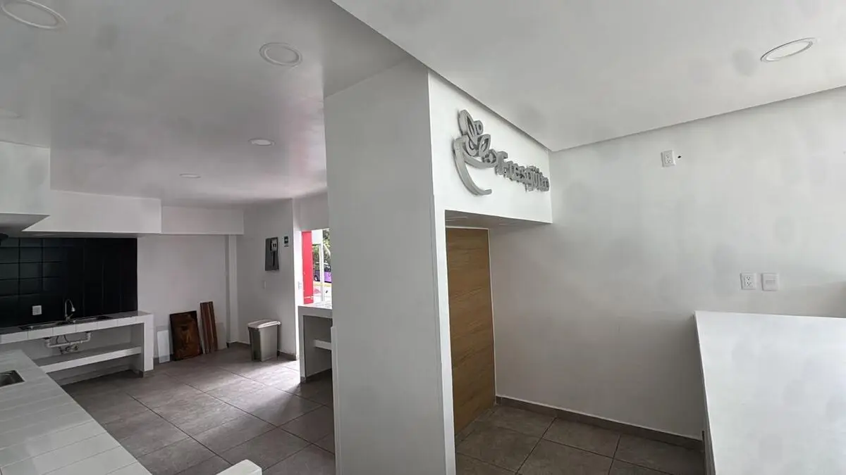 Local Comercial en Renta en Lomas de Santa Fe — foto 2