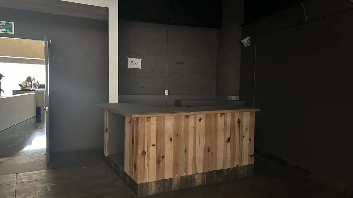 Local Comercial en Renta en Bosques de las Lomas — foto 3