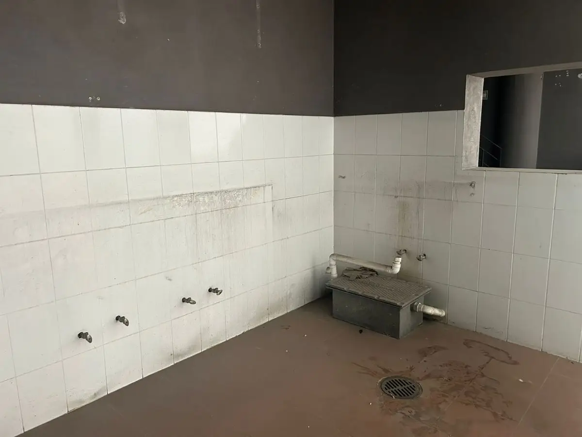 Local Comercial en Renta en Bosques de las Lomas — foto 4