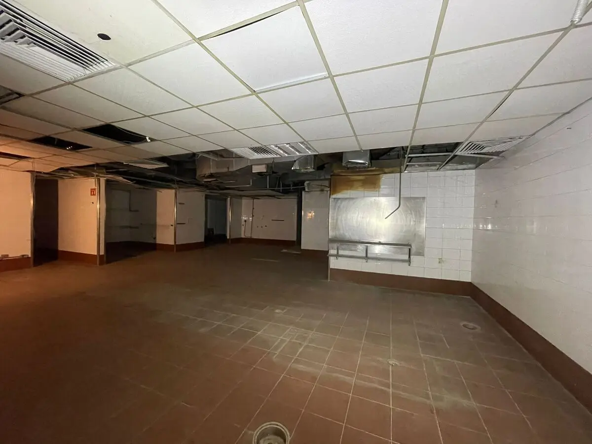 Local Comercial en Renta en Hacienda de las Palmas — foto 2