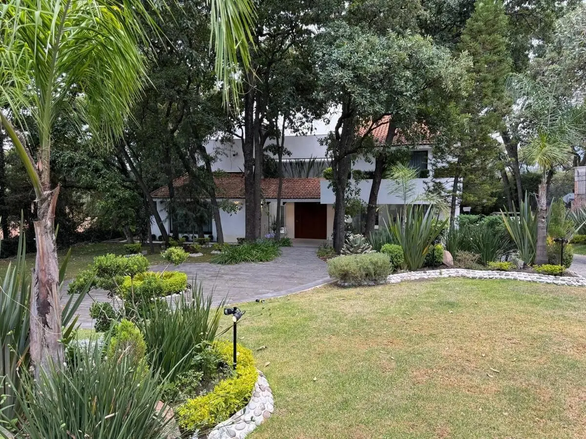 Casa en Venta en Hacienda de Valle Escondido — foto 2