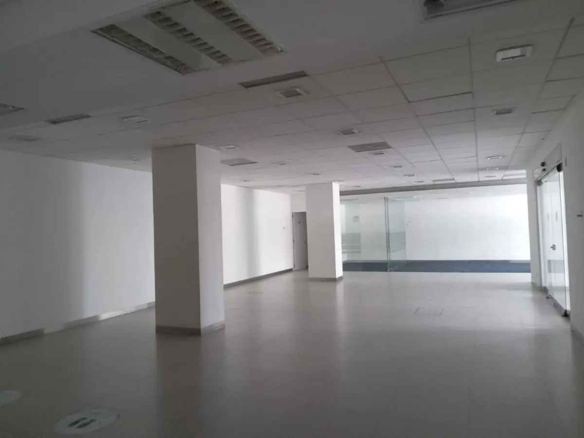 Local Comercial en Renta en Iztapalapa — foto 2