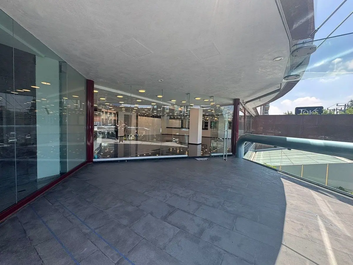 Local Comercial en Renta en Lomas de Chapultepec — foto 4