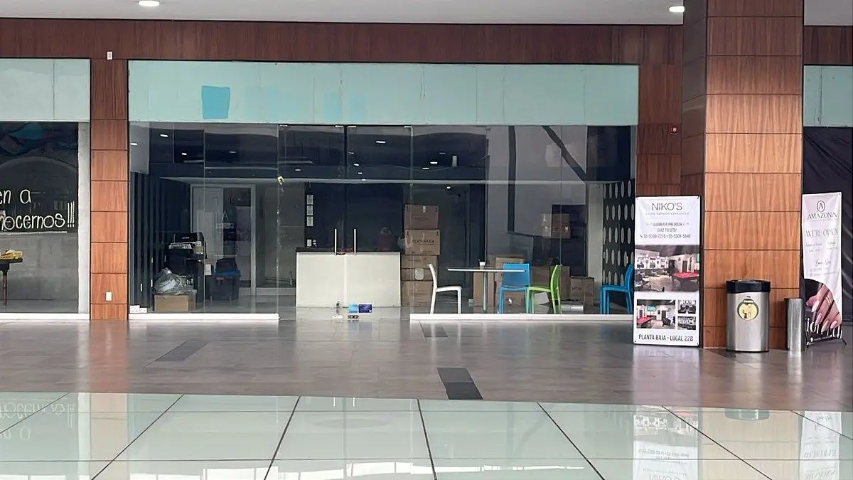 Local Comercial en Renta en Bosque Esmeralda — foto 3