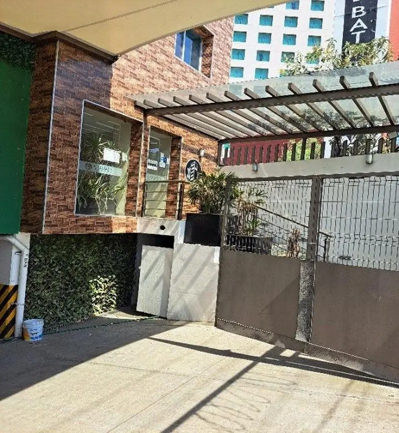 Edificio en Renta en Periferico Sur — foto 2