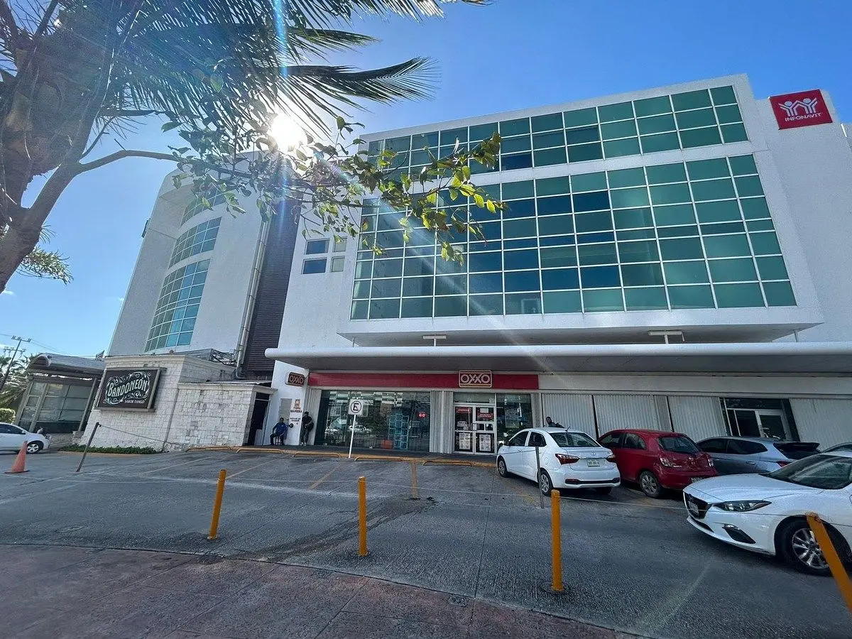 Local Comercial en Renta en Cancun — foto 2