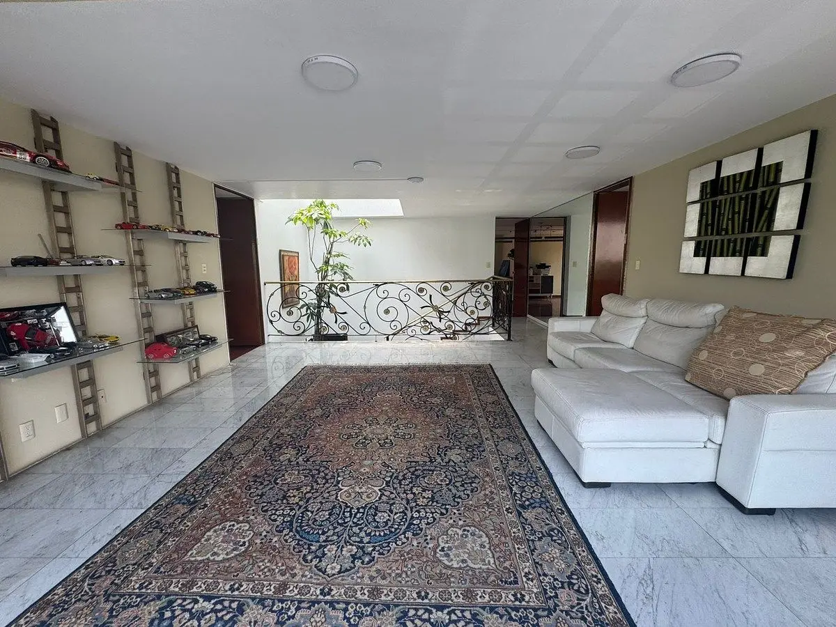 Casa en Venta o Renta en Lomas de Tecamachalco — foto 2