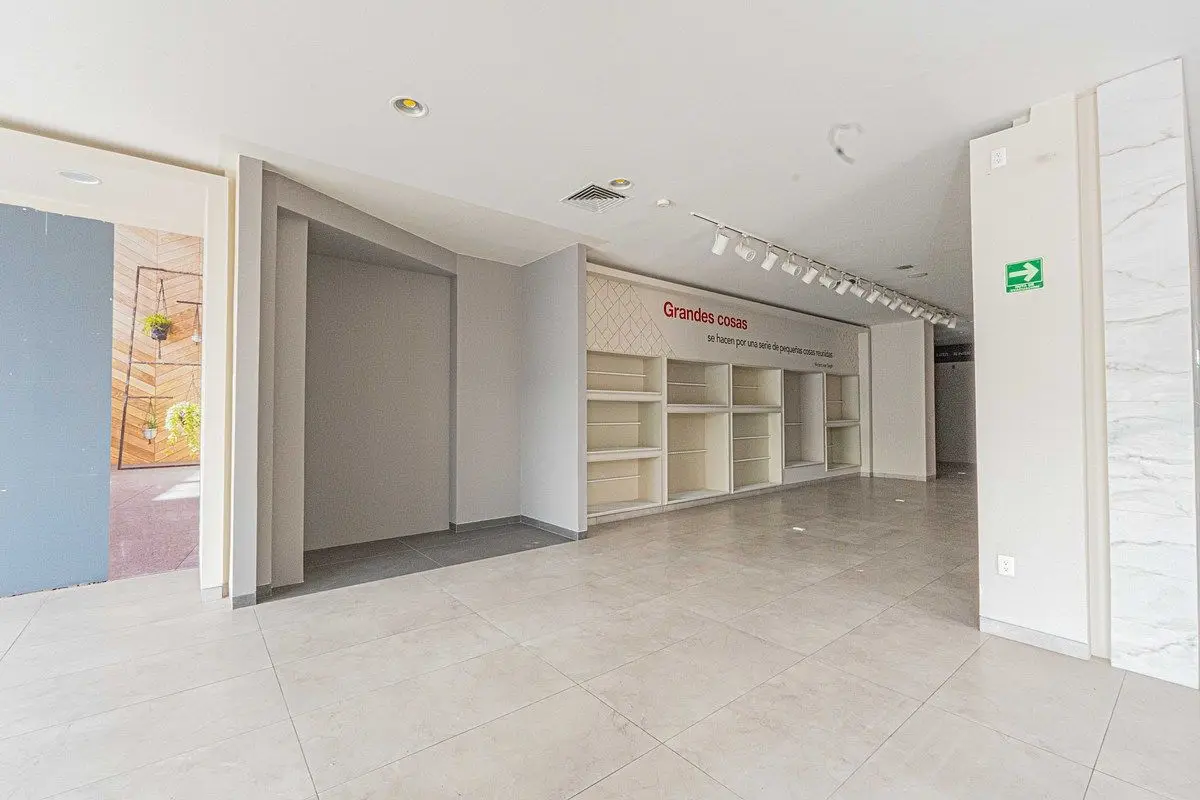 Local Comercial en Renta en Lomas de Vista Hermosa — foto 4