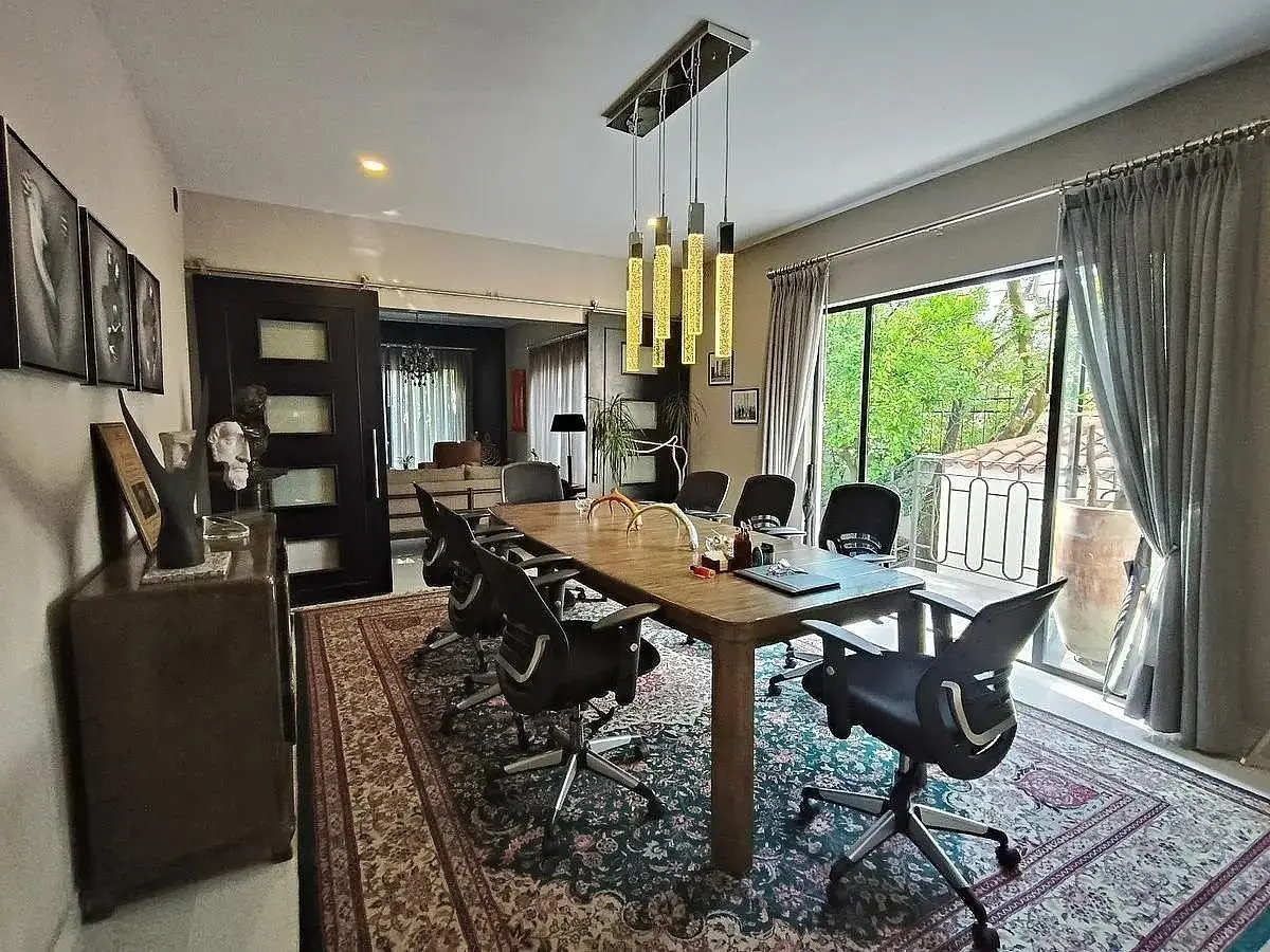 Casa con Uso de Suelo en Venta en Lomas de Chapultepec — foto 7